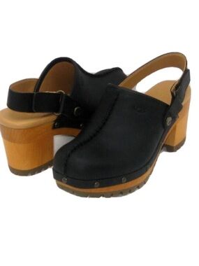 UGG LANNI BLACK LEATHER
STRAP CLOG HEEL SHOE US 8 /
EU 39 / UK 6